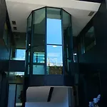 מלון Aisia אוריו